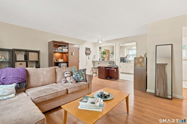5 Treat Street 2D, West Haven, CT 06516