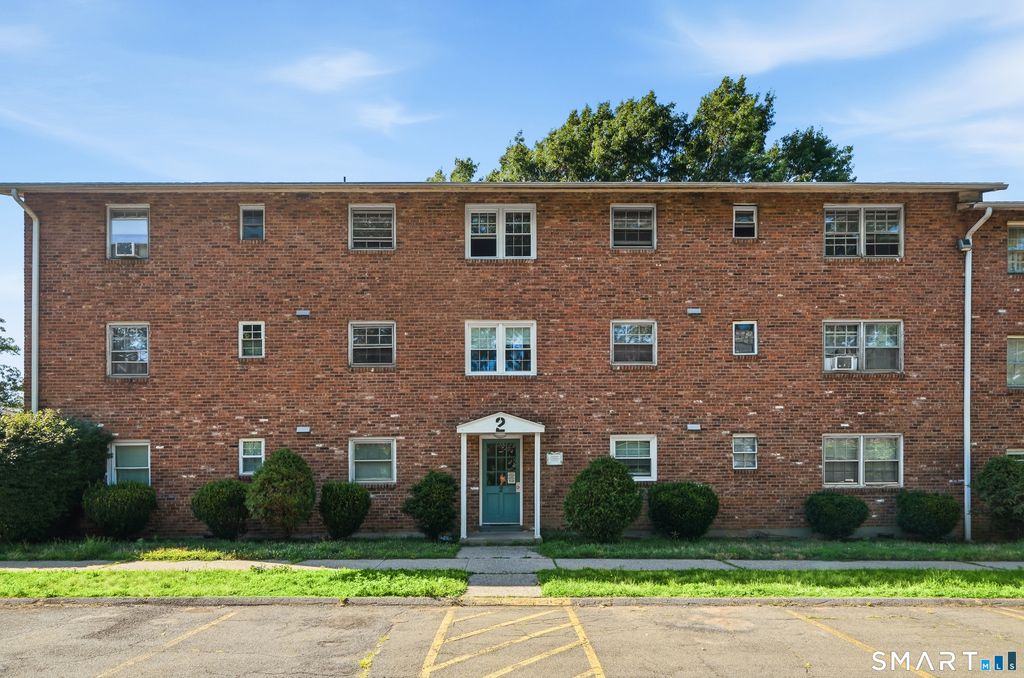5 Treat Street 2D, West Haven, CT 06516
