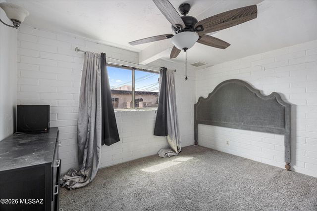 3321 E Silverlake Road, Tucson, AZ 85713