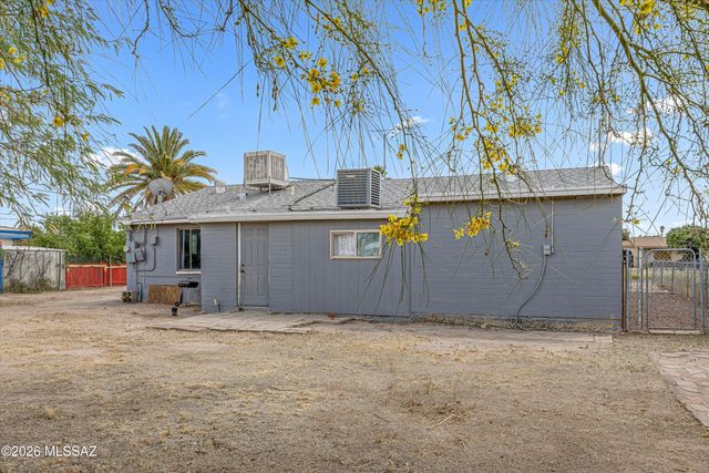3321 E Silverlake Road, Tucson, AZ 85713