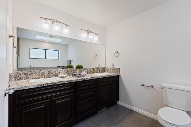 17867 Brewer Rd, Grass Valley, CA 95949