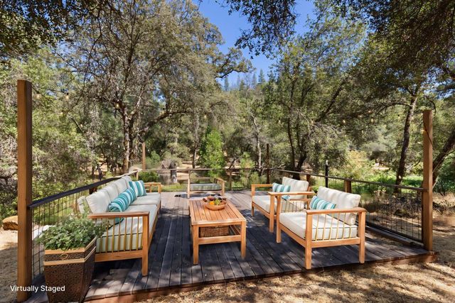 17867 Brewer Rd, Grass Valley, CA 95949