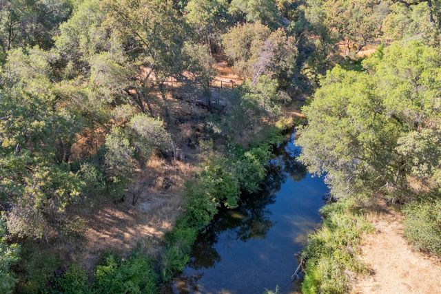 17867 Brewer Rd, Grass Valley, CA 95949