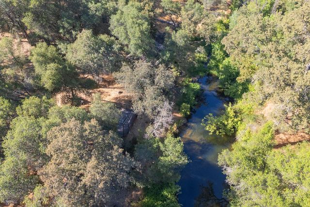 17867 Brewer Rd, Grass Valley, CA 95949