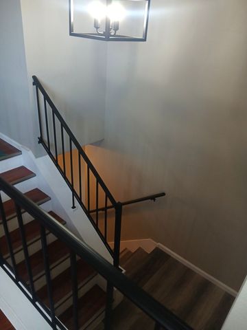 1114 Suncrest Drive, Fulton, IL 61252