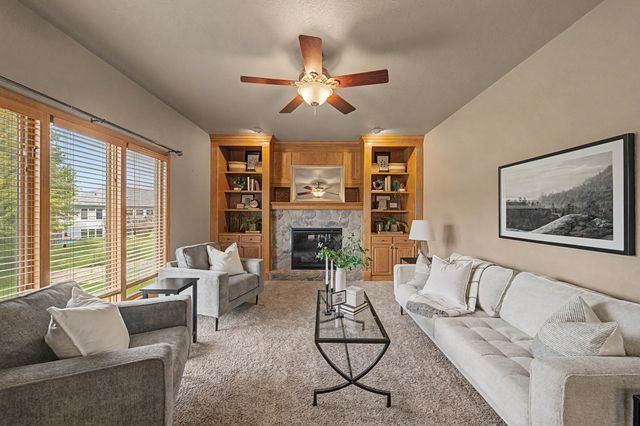 2514 SW Ridgeway Court, Ankeny, IA 50023