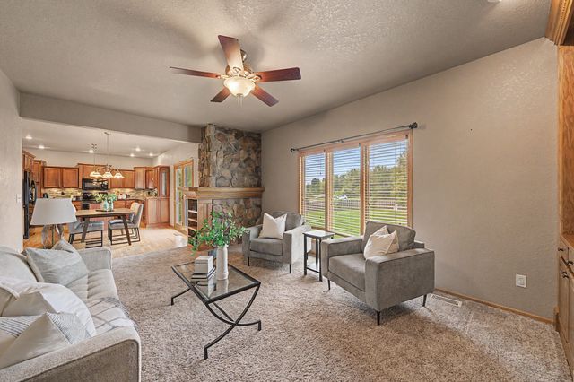 2514 SW Ridgeway Court, Ankeny, IA 50023