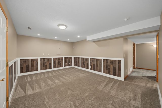 2514 SW Ridgeway Court, Ankeny, IA 50023