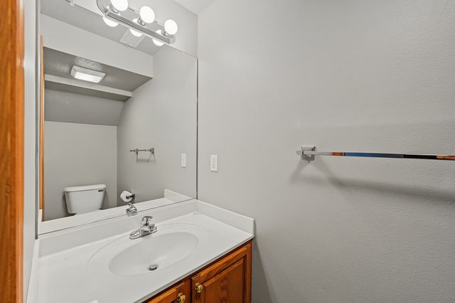 2514 SW Ridgeway Court, Ankeny, IA 50023