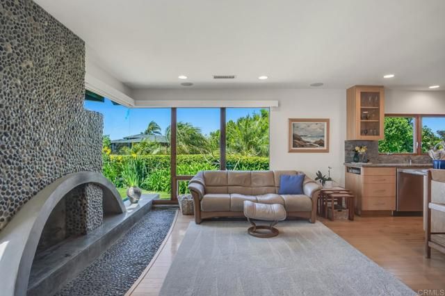 7205 Daffodil, Carlsbad, CA 92011