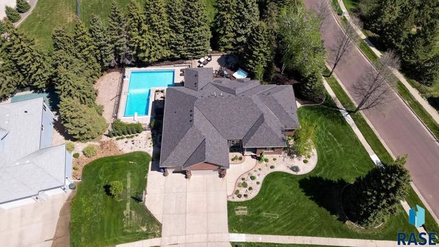 3548 S Spencer Blvd Boulevard, Sioux Falls, SD 57103