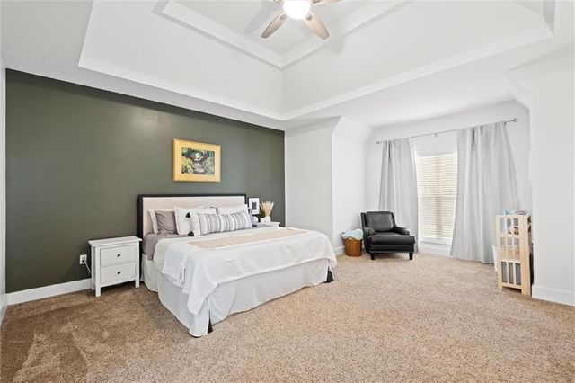 5713 WIDMER Street, Shawnee, KS 66216