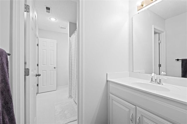 5713 WIDMER Street, Shawnee, KS 66216