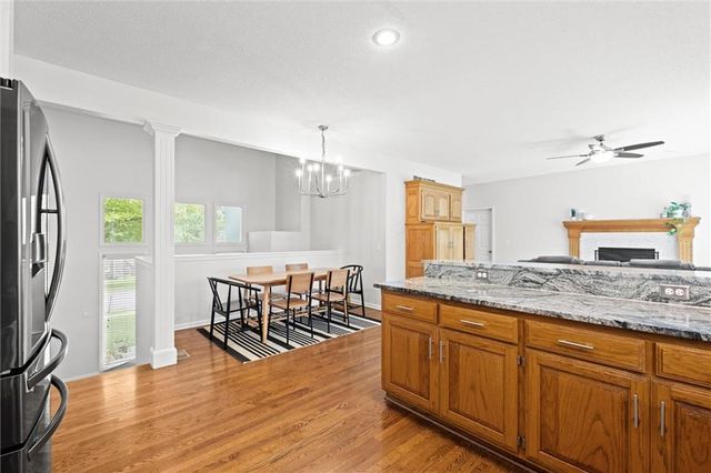 5713 WIDMER Street, Shawnee, KS 66216