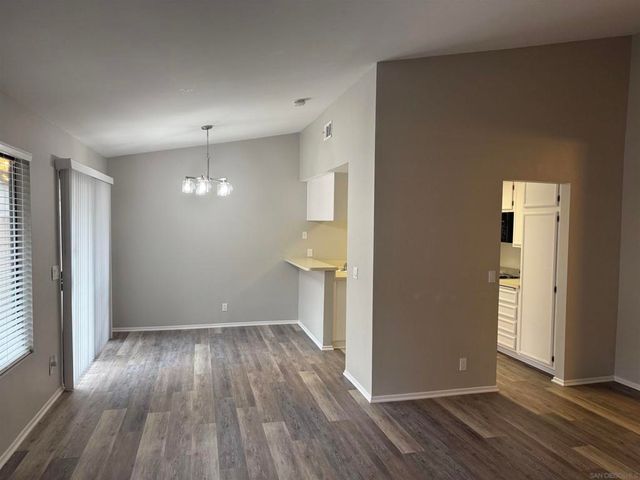 1384 Van Buren Circle, San Jacinto, CA 92583