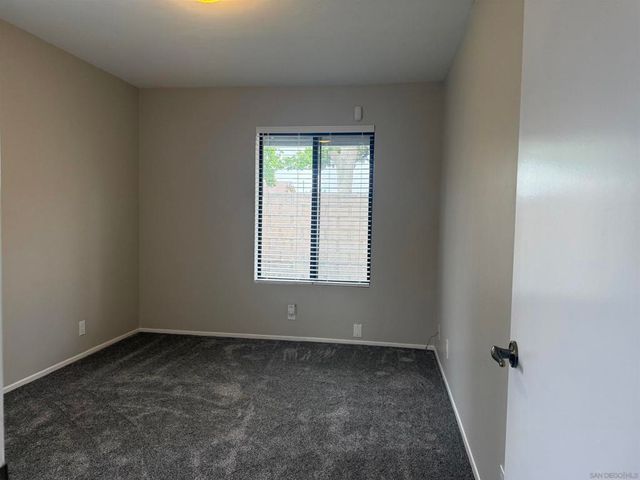 1384 Van Buren Circle, San Jacinto, CA 92583