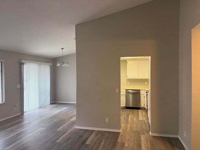 1384 Van Buren Circle, San Jacinto, CA 92583