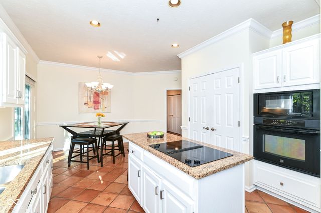 7181 Knollvalley Lane, Indianapolis, IN 46256