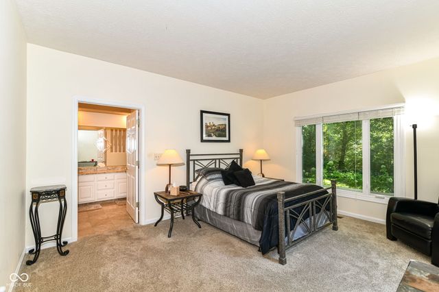 7181 Knollvalley Lane, Indianapolis, IN 46256