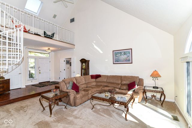 7181 Knollvalley Lane, Indianapolis, IN 46256
