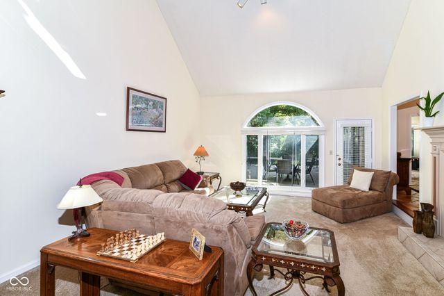 7181 Knollvalley Lane, Indianapolis, IN 46256