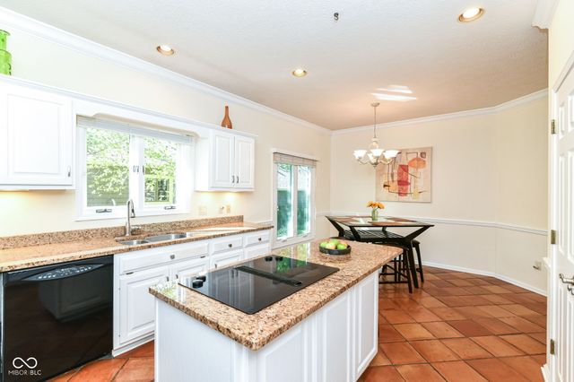 7181 Knollvalley Lane, Indianapolis, IN 46256