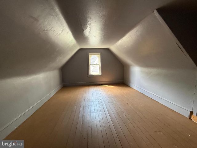 16 DELSEA DR N, Glassboro, NJ 08028