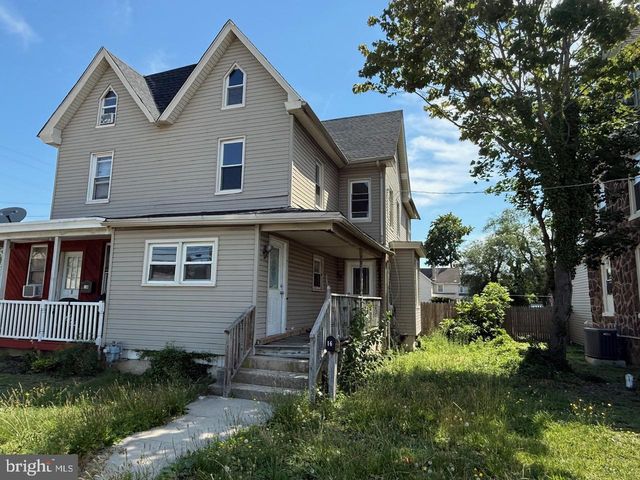16 DELSEA DR N, Glassboro, NJ 08028