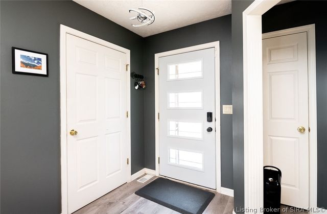 6300 sunset loop, Charlestown, IN 47111