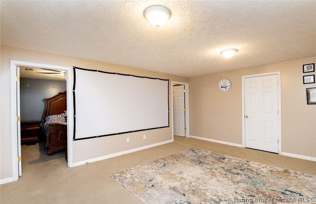6300 sunset loop, Charlestown, IN 47111