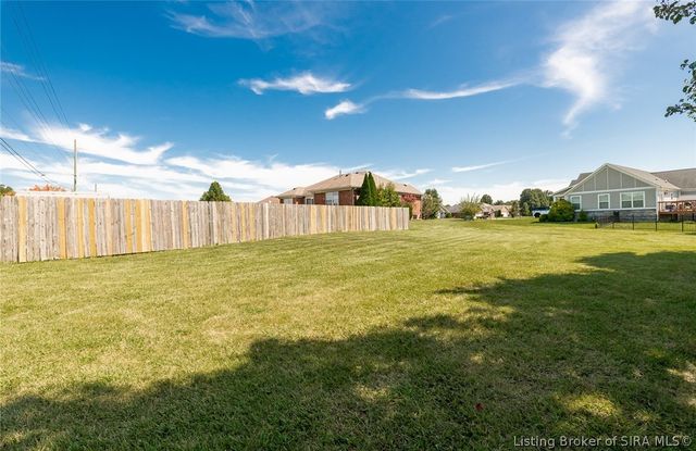 6300 sunset loop, Charlestown, IN 47111