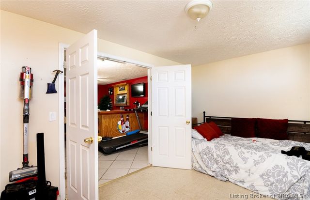6300 sunset loop, Charlestown, IN 47111
