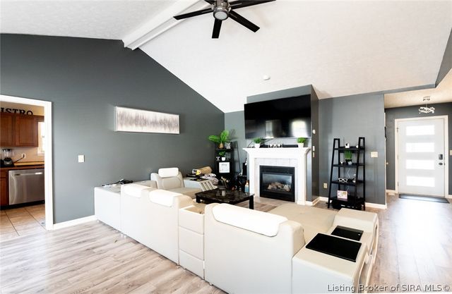 6300 sunset loop, Charlestown, IN 47111