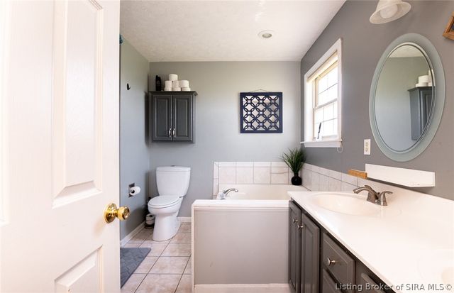 6300 sunset loop, Charlestown, IN 47111