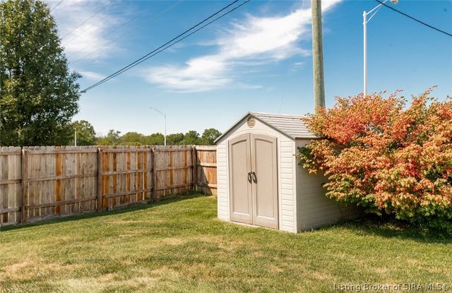 6300 sunset loop, Charlestown, IN 47111