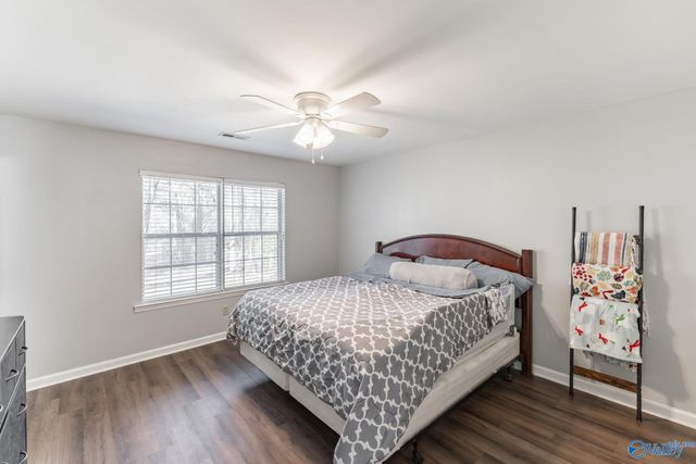 212 Buffalo Creek Drive, Toney, AL 35773