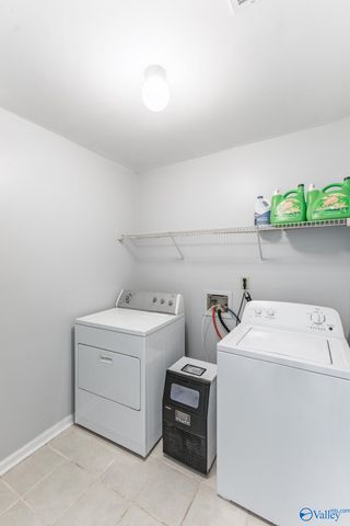 212 Buffalo Creek Drive, Toney, AL 35773