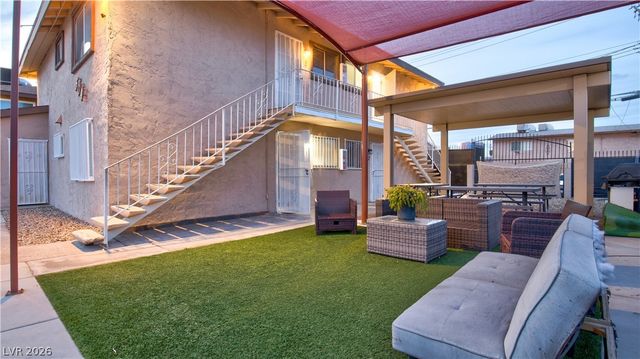 504 Albert Avenue, Las Vegas, NV 89119