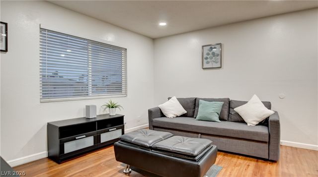 504 Albert Avenue, Las Vegas, NV 89119