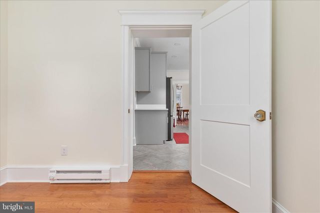 422 N MAIN ST, Woodstock, VA 22664