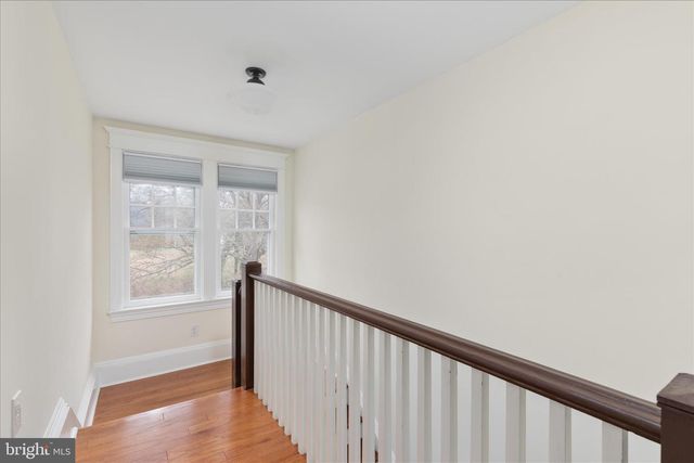 422 N MAIN ST, Woodstock, VA 22664