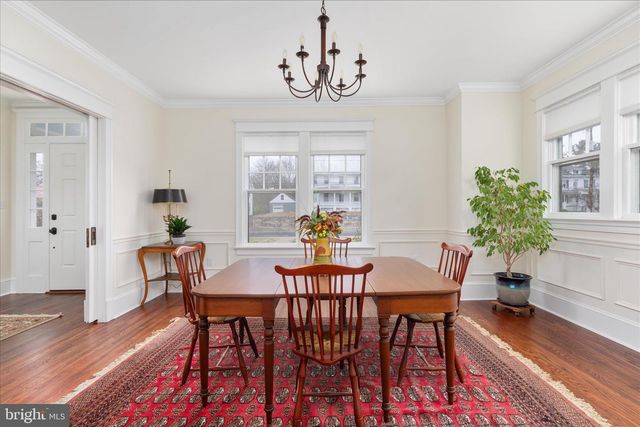 422 N MAIN ST, Woodstock, VA 22664