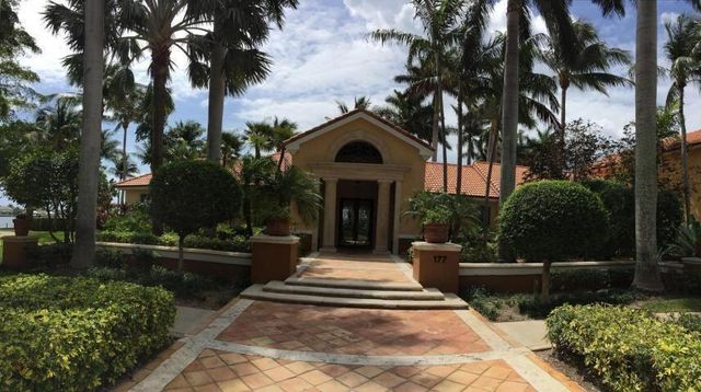 117 Yacht Club Way Unit 110, Hypoluxo, FL 33462