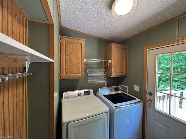 1997 Christian Home Church Road, Traphill, NC 28685