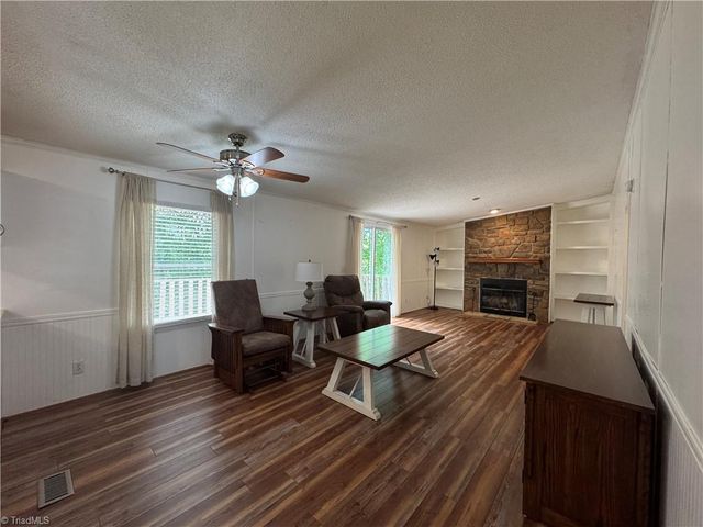 1997 Christian Home Church Road, Traphill, NC 28685