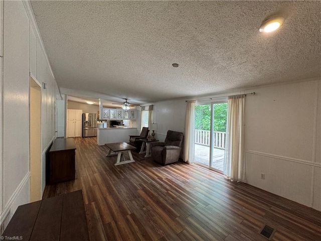 1997 Christian Home Church Road, Traphill, NC 28685