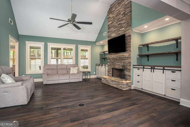 497 Oak Forest Drive, Dawsonville, GA 30534