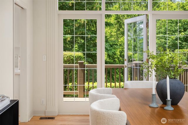19524 SE 24th Place, Sammamish, WA 98075