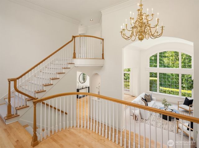 19524 SE 24th Place, Sammamish, WA 98075