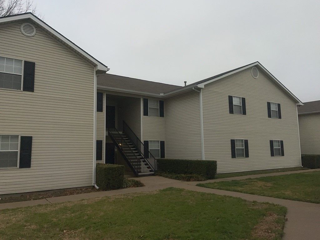 125 Johnson Avenue 30, Burleson, TX 76028